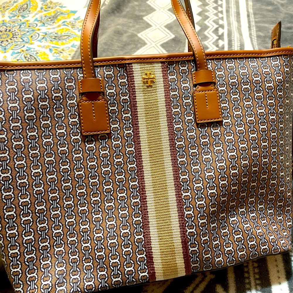Tory Burch purse